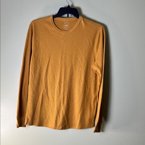 GAP women's Golden Long Sleeve Tee - Picture 1 of 4